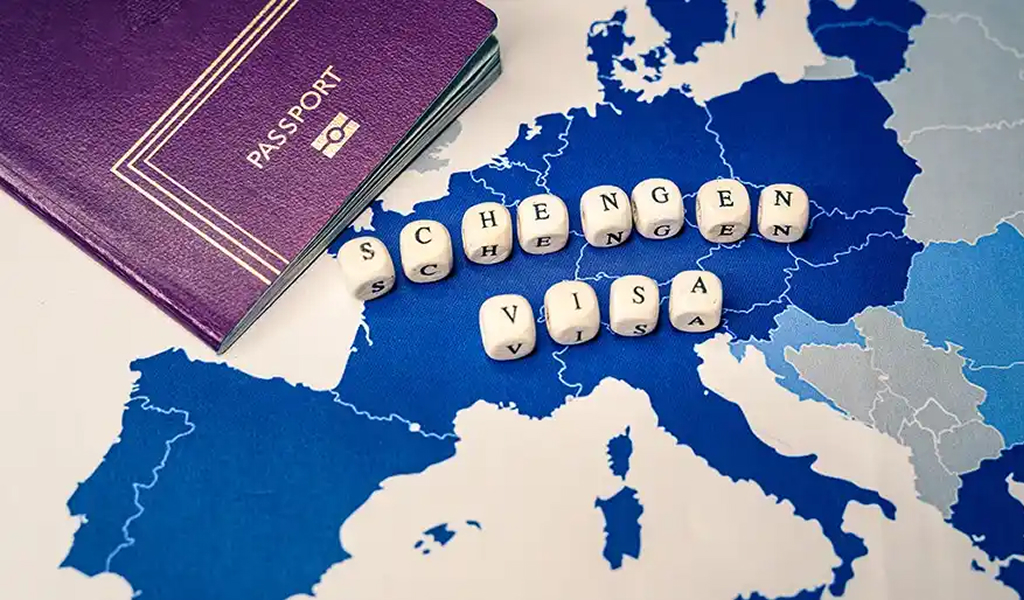 Cek Kelayakan Visa Schengen Sendiri: Identifikasi Risiko Sebelum Konsultasi